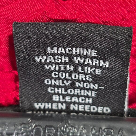 Womens Maggie Barnes Red Textured Blouse Button Up Long Sleeve Polyester Size 5X - Picture 7 of 7